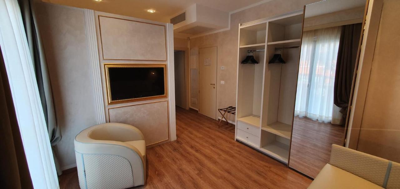 Amsterdam Suite Hotel & Spa Rimini Eksteriør billede