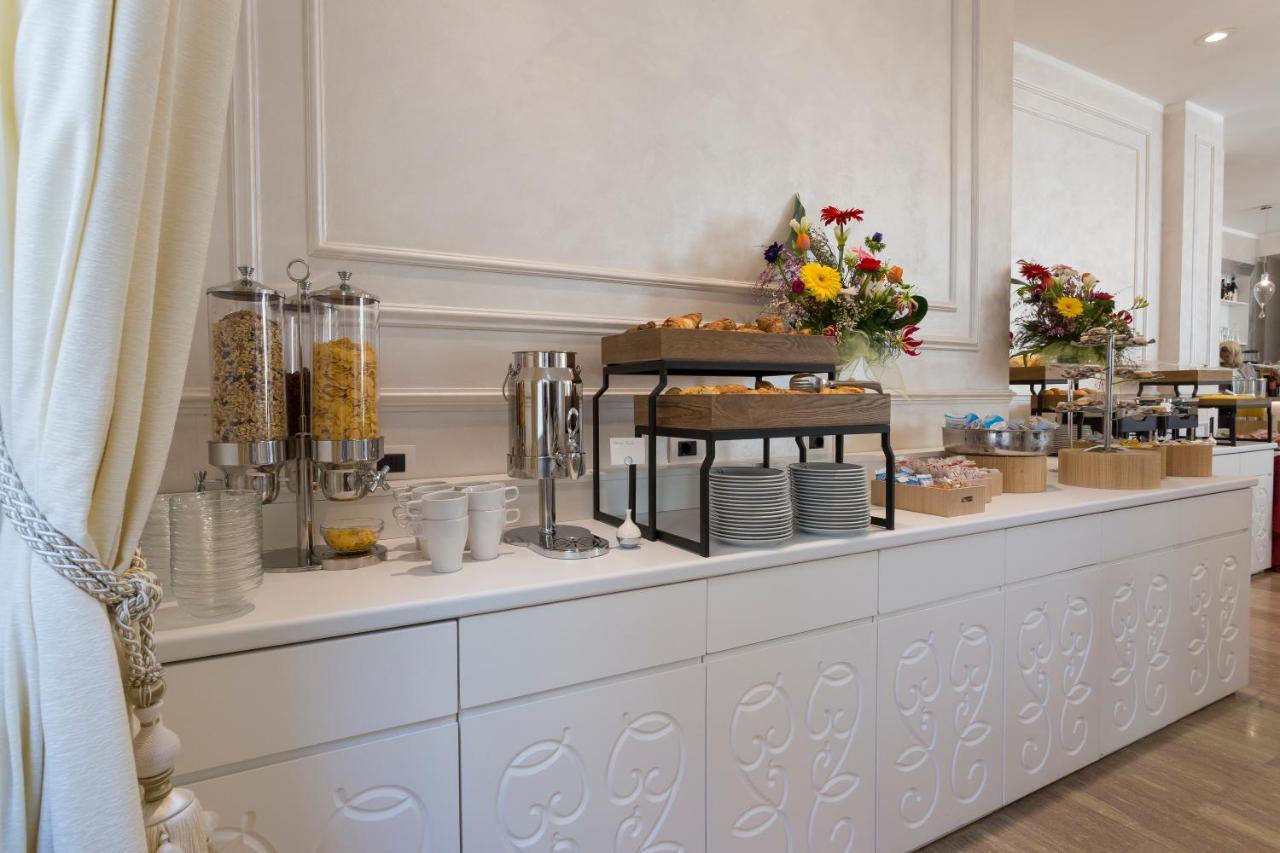 Amsterdam Suite Hotel & Spa Rimini Eksteriør billede